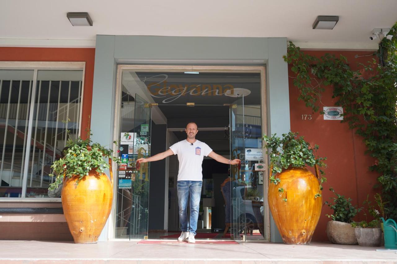 Giovanna Regina Hotel Gabicce Mare Eksteriør billede